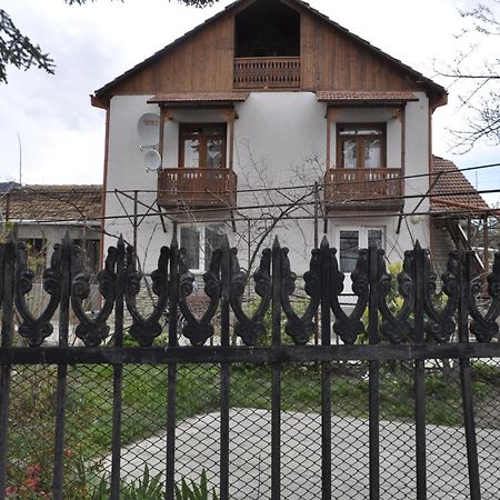Guesthouse Dariali Mtsʼkhetʼa Екстериор снимка
